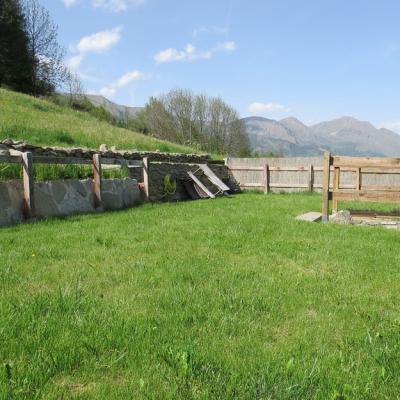 Monolocale con ampio giardino