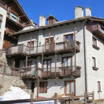 Spazioso monolocale in baita ristrutturata.