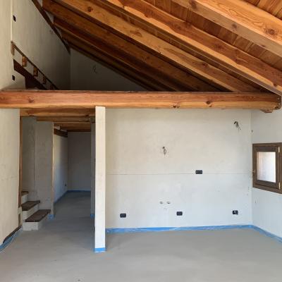  APT. 6 – TRILOCALE IN BAITA DI FINE 1800 A 9 KM DA SESTRIERE – Fraz. VILLARDAMOND