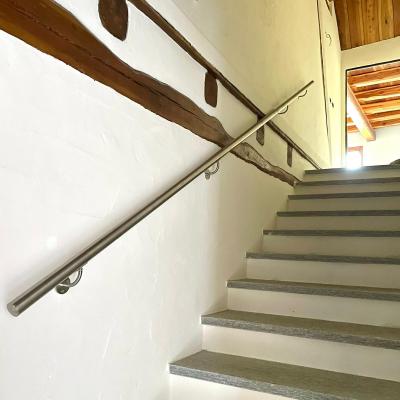  APT. 6 – TRILOCALE IN BAITA DI FINE 1800 A 9 KM DA SESTRIERE – Fraz. VILLARDAMOND