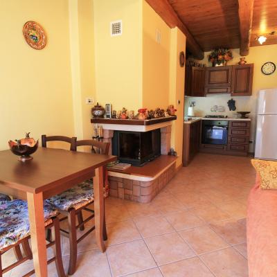 Bilocale in centro paese.