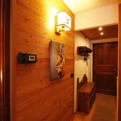 Favoloso appartamento con camino in pineta