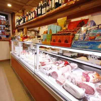 Alimentari - Vendita prodotti tipici