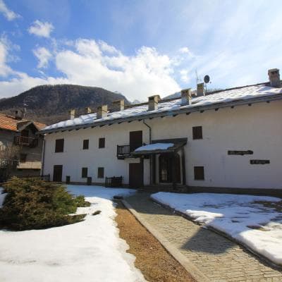 Ampio bilocale in Borgo