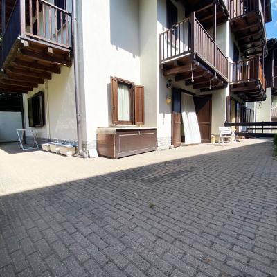 Bilocale con ampio terrazzo privato