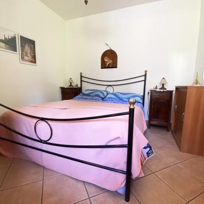 Bilocale con ampio terrazzo privato