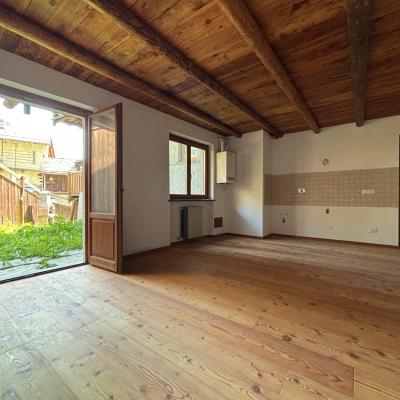 Monolocale con giardino