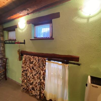 Accogliente trilocale nel borgo dei murales di Usseaux